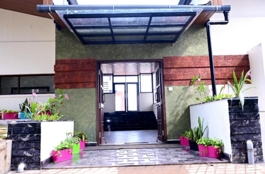 Coorg Vismaya Resort Мадикери Екстериор снимка