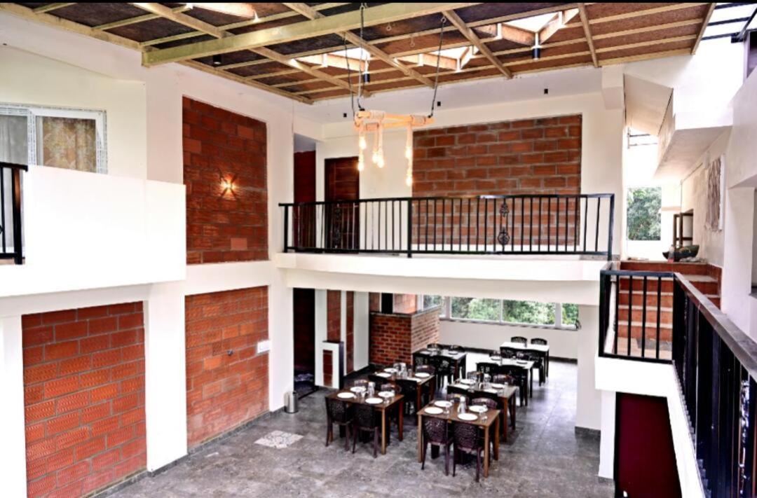 Coorg Vismaya Resort Мадикери Екстериор снимка