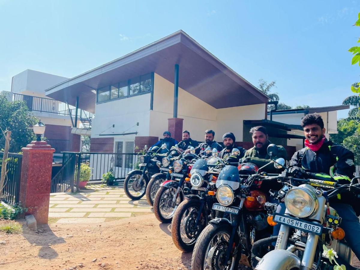Coorg Vismaya Resort Мадикери Екстериор снимка