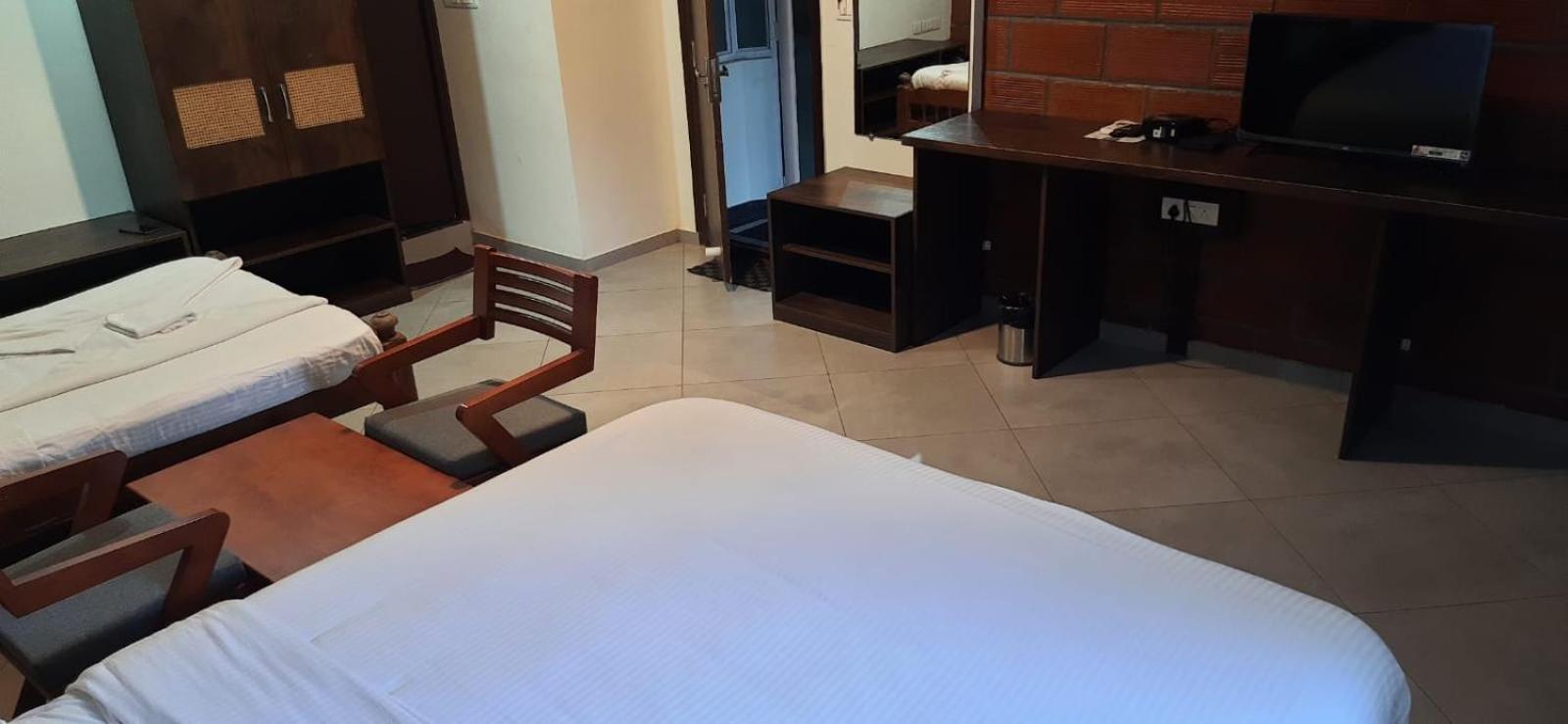 Coorg Vismaya Resort Мадикери Екстериор снимка